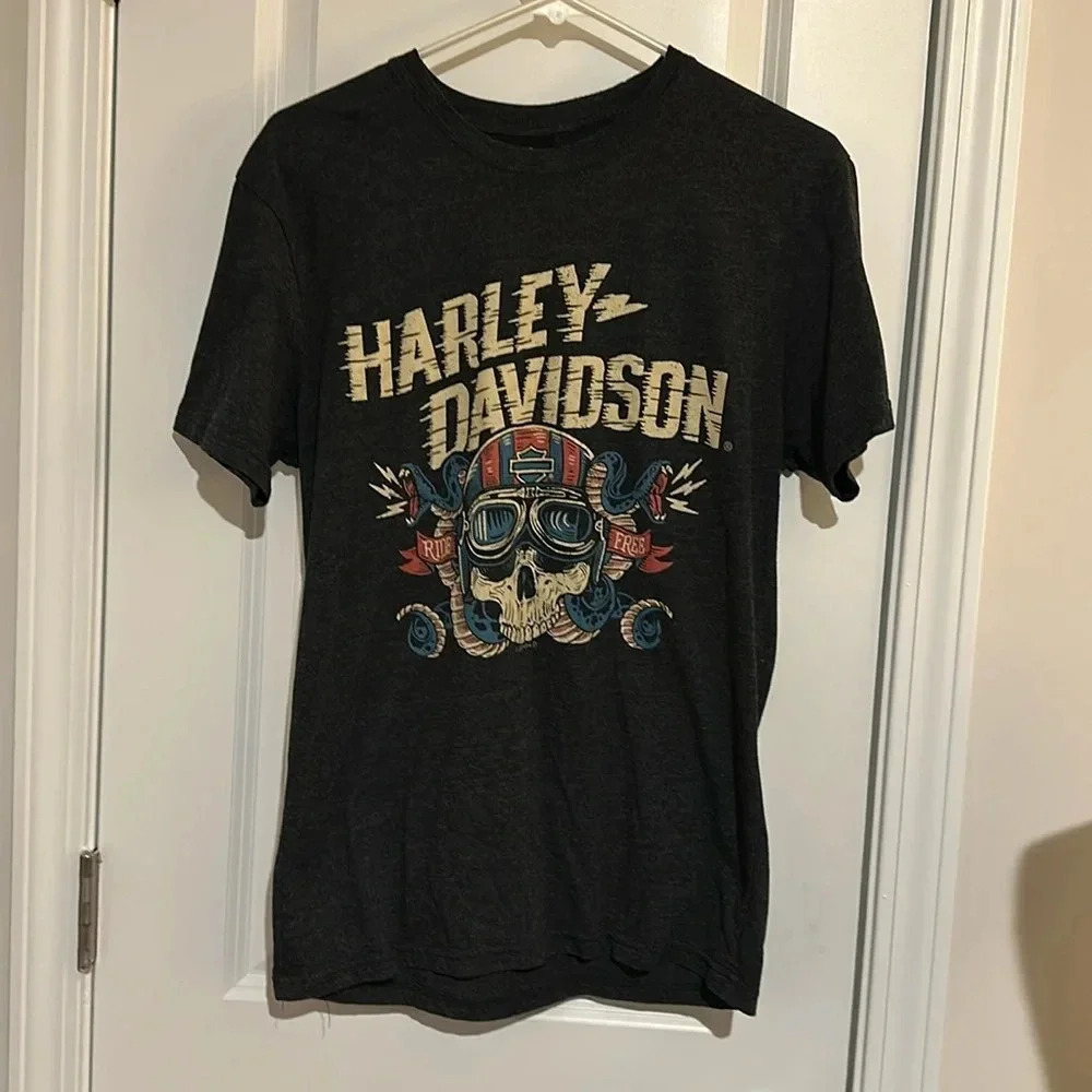 Harley davidson tshirt bristol va